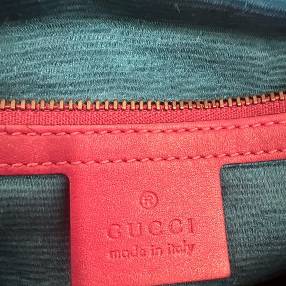 Gucci GG Velvet Marmont Shoulder Bag. Pink/Gold tone hardware - Picture 12 of 12